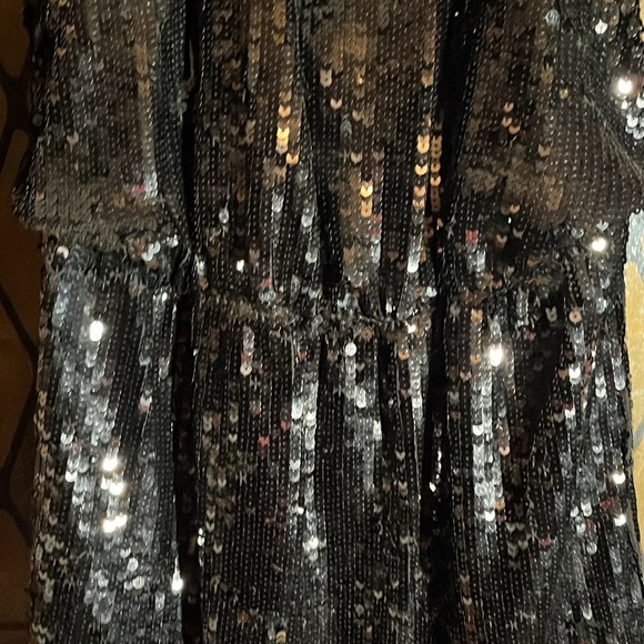 Gudi Black sequin halter mini dress w/ cinching at waist. - Picture 5 of 9